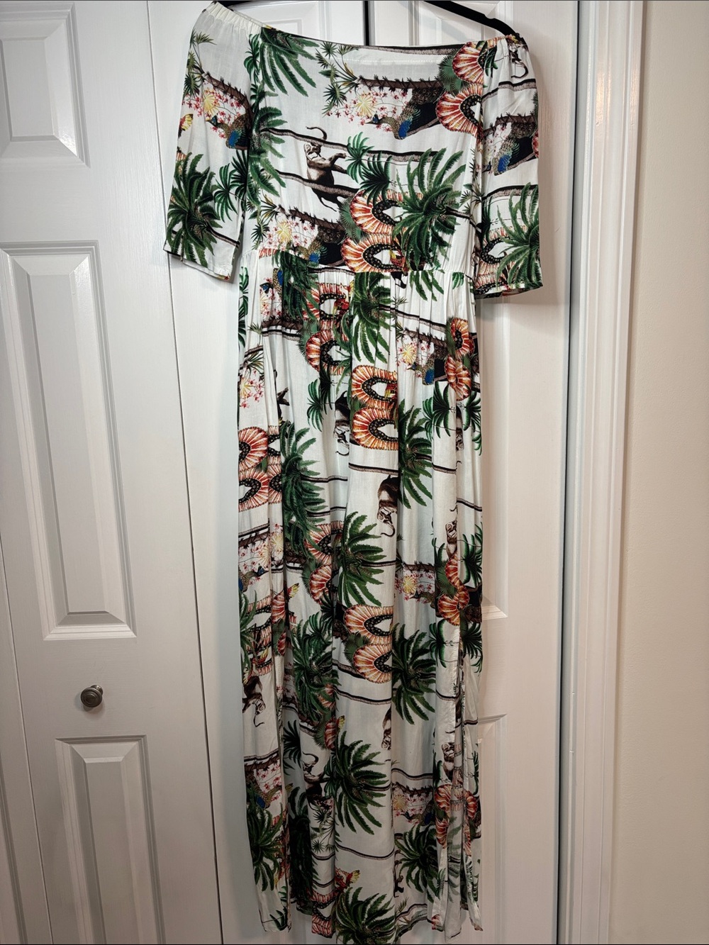 Tropical Print Off-Shoulder One-Piece - White & Green